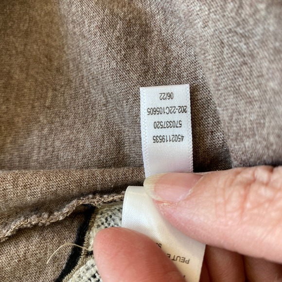 Chico's Novelty Polar Bear Long Sleeve T Shirt Women XL Taupe Brown Sequin - Picture 7 of 10